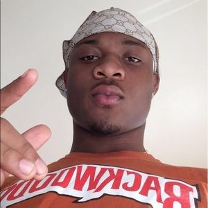 Meet your Posher, Dru